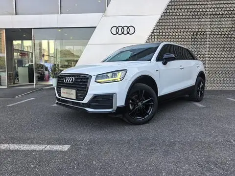 Audi Q2L 2020