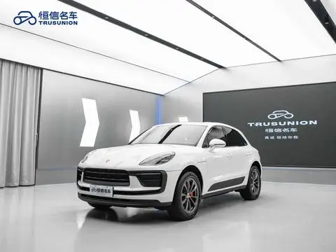 Porsche Macan 2022