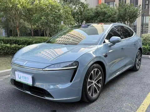 Luxeed R7 2024