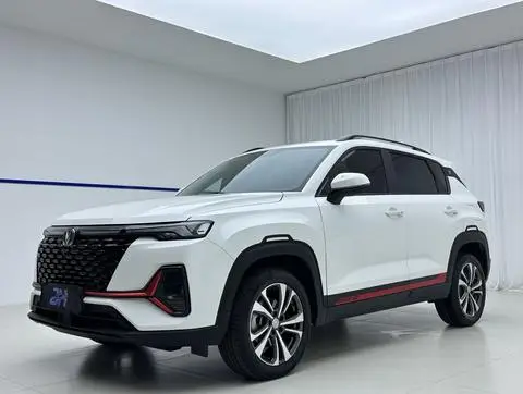 Changan CS35 PLUS 2022 — фото 1