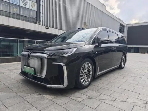 Voyah 梦想家 PHEV 2025