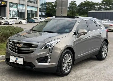 Cadillac XT5 2018 — фото 1