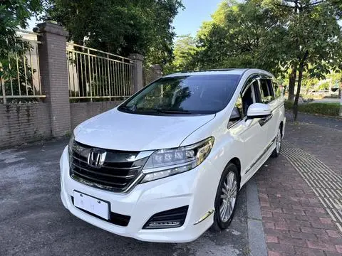 Honda 艾力绅 2016