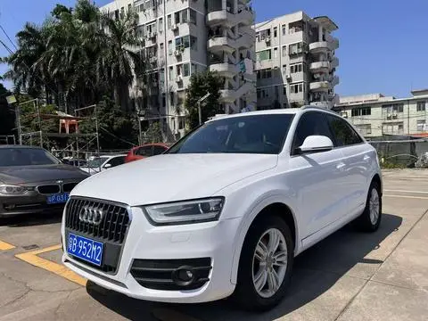 Audi Q3 2013 — фото 1