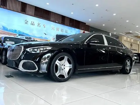 Mercedes-Benz 迈巴赫S-Class 2024