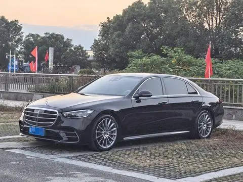 Mercedes-Benz S-Class 2022