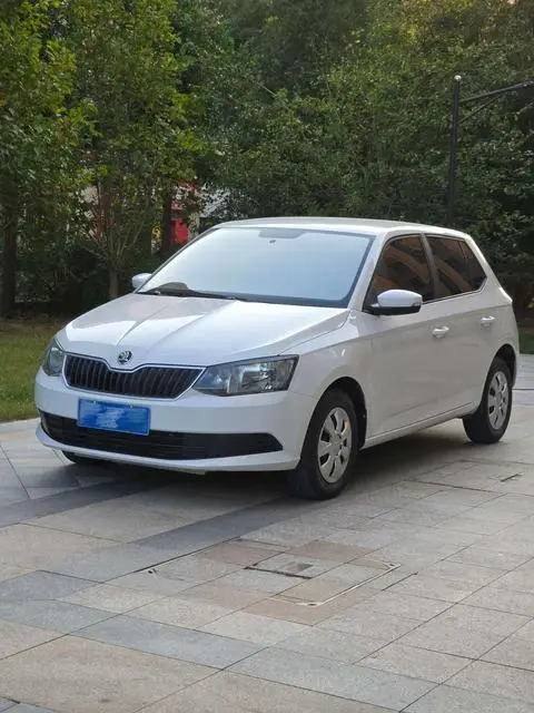 Skoda 晶锐 2015
