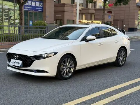 Mazda 3 昂克赛拉 2020 — фото 1