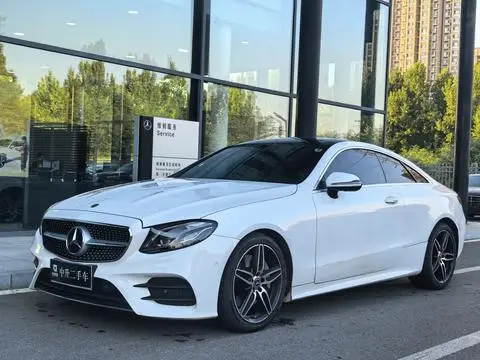 Mercedes-Benz E-Class 2017 — фото 1