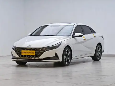 Hyundai Elantra 2021 — фото 1