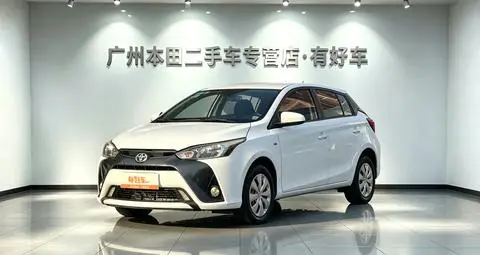 Toyota YARIS L 2016