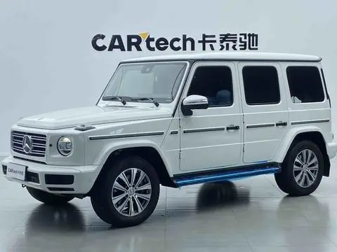 Mercedes-Benz G-Class 2024