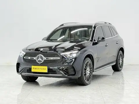 Mercedes-Benz GLC 2025