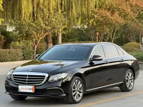 Mercedes-Benz E-Class 2017 — фото 1