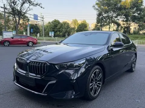 BMW 5 Series 2024