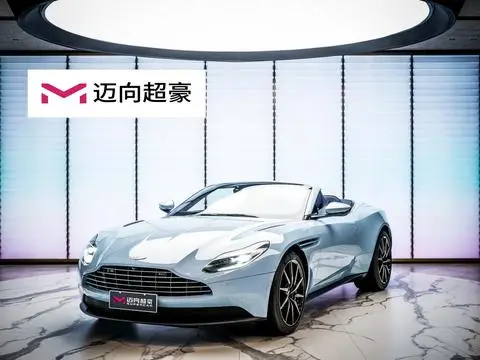 Aston Martin DB11 2019