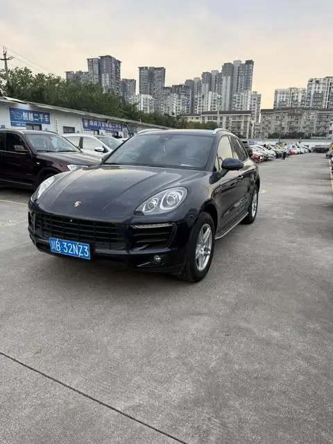 Porsche Macan 2016 — фото 1