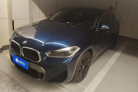 BMW X2 2020 — фото 1