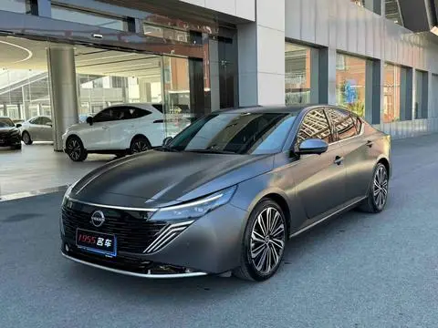 Nissan Teana 2026
