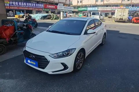 Hyundai 领动 2016 — фото 1