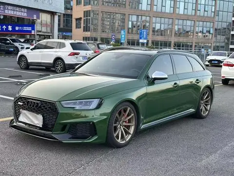 Audi RS 4 2019