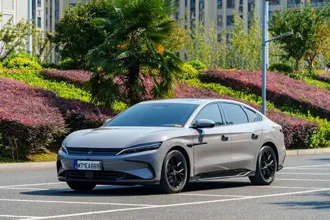 BYD Han DM 2025