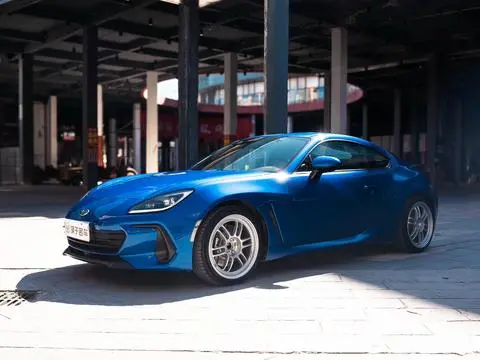 Subaru BRZ 2022 — фото 1