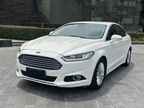 Ford 蒙迪欧 2013 — фото 1