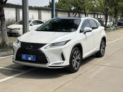 Lexus RX 2020