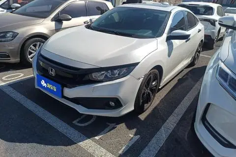 Honda Civic 2019 — фото 1