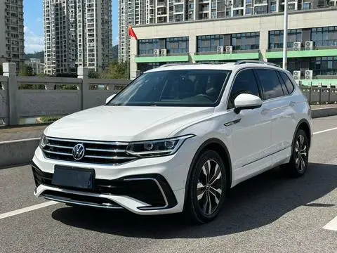 Volkswagen Tiguan L 2022
