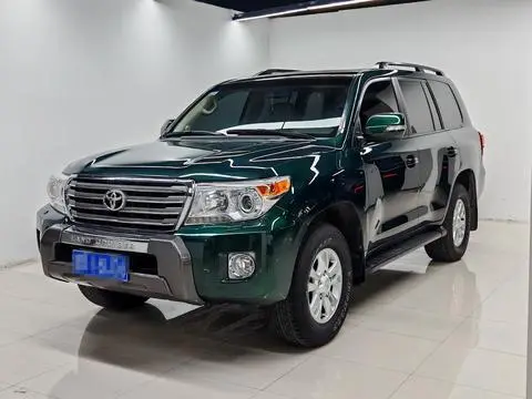 Toyota 兰德酷路泽 2012