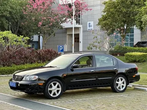 Nissan 风度 2005