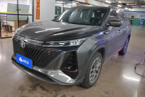 Changan CS75 PLUS 2022 — фото 1