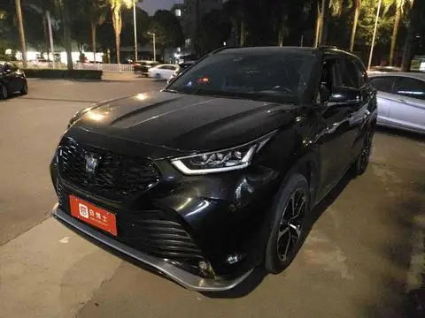 Toyota Crown Kluger 2021
