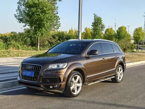 Audi Q7 2014 — фото 1
