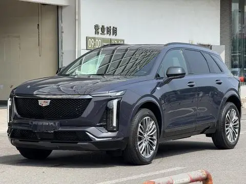 Cadillac XT5 2025 — фото 1