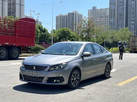 Peugeot 308 2016