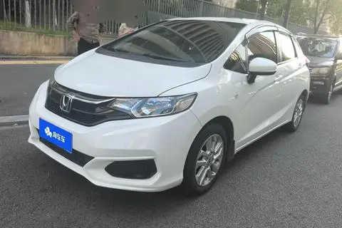 Honda Fit 2018 — фото 1