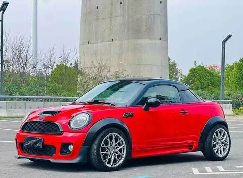 MINI COUPE 2012