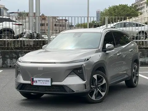 Geely L7 2024