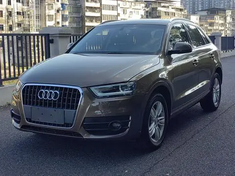 Audi Q3 2013 — фото 1