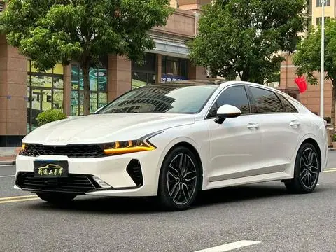 Kia K5 2021