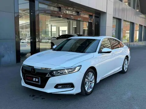 Honda Accord 2018 — фото 1