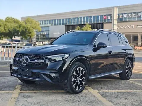 Mercedes-Benz GLC 2023