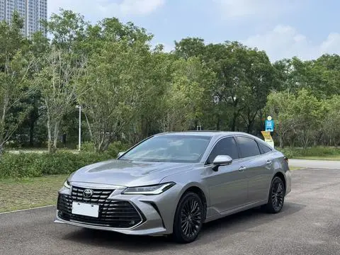 Toyota 亚洲龙 2022