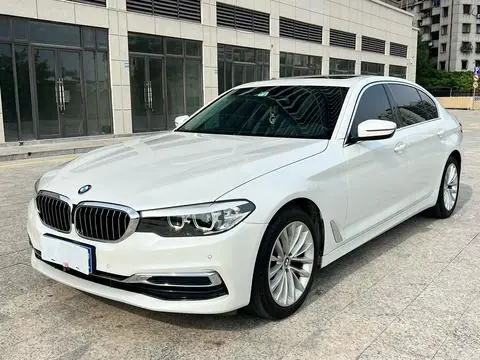 BMW 5 Series 2020 — фото 1