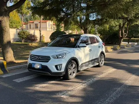 Hyundai ix25 2015