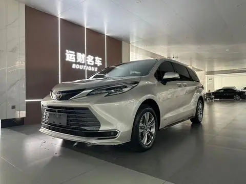 Toyota 赛那 2024