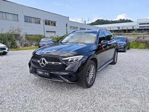 Mercedes-Benz GLC 2025